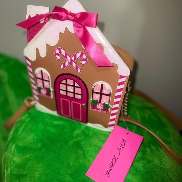 Betsey Johnson Pink Brown Gingerbread House Bag purse candy canes peppermint - Picture 3 of 6